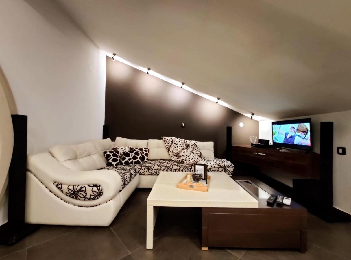 Sky Apartments Special Strumica Ngoại thất bức ảnh
